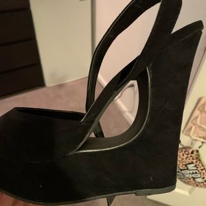 Brekelles Black Shoes Wedges